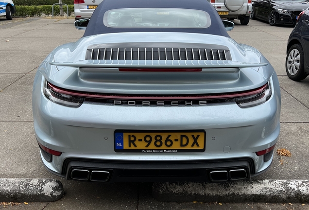 Porsche 992 Turbo S Cabriolet