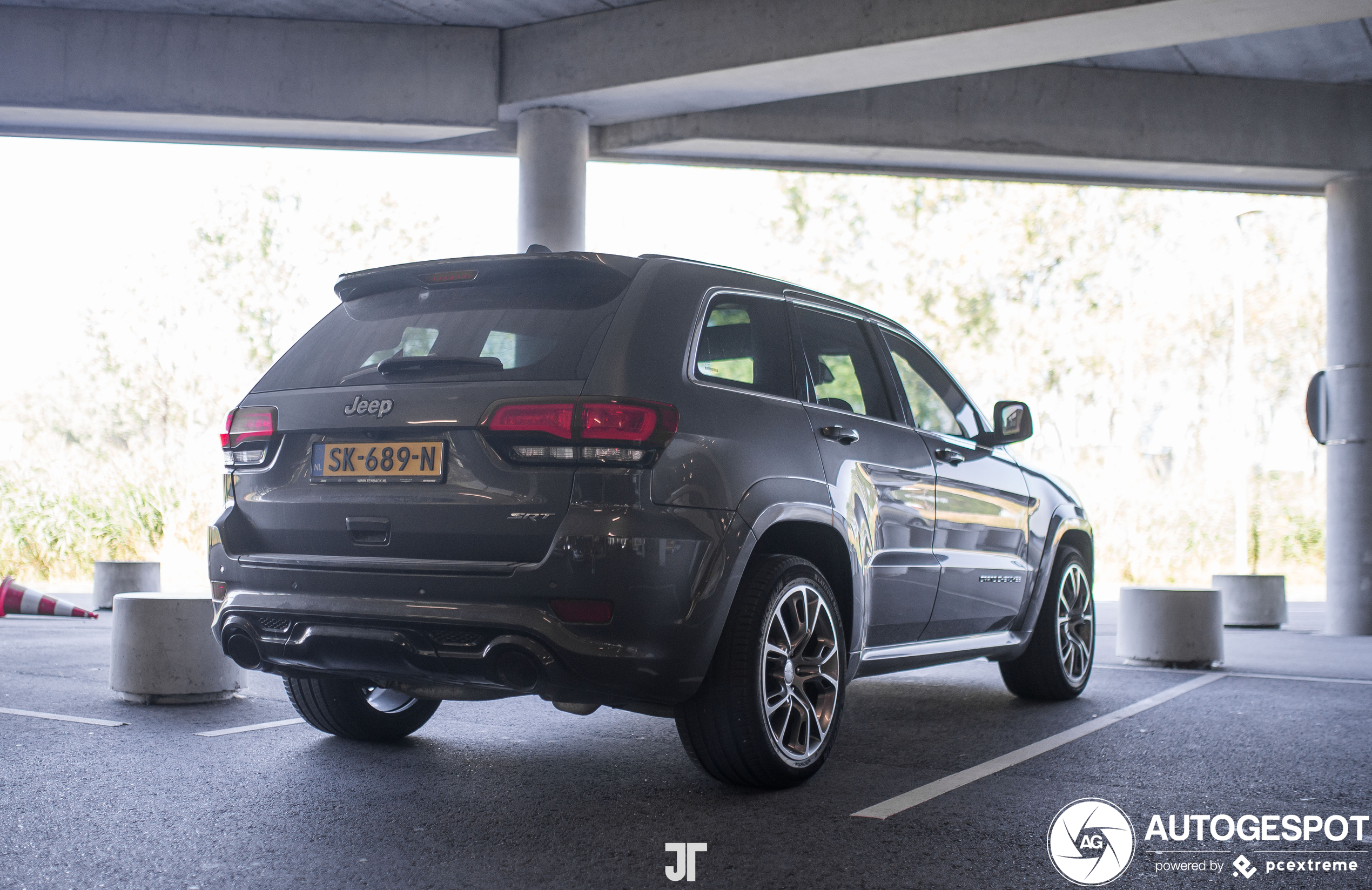 Jeep Grand Cherokee SRT 2013