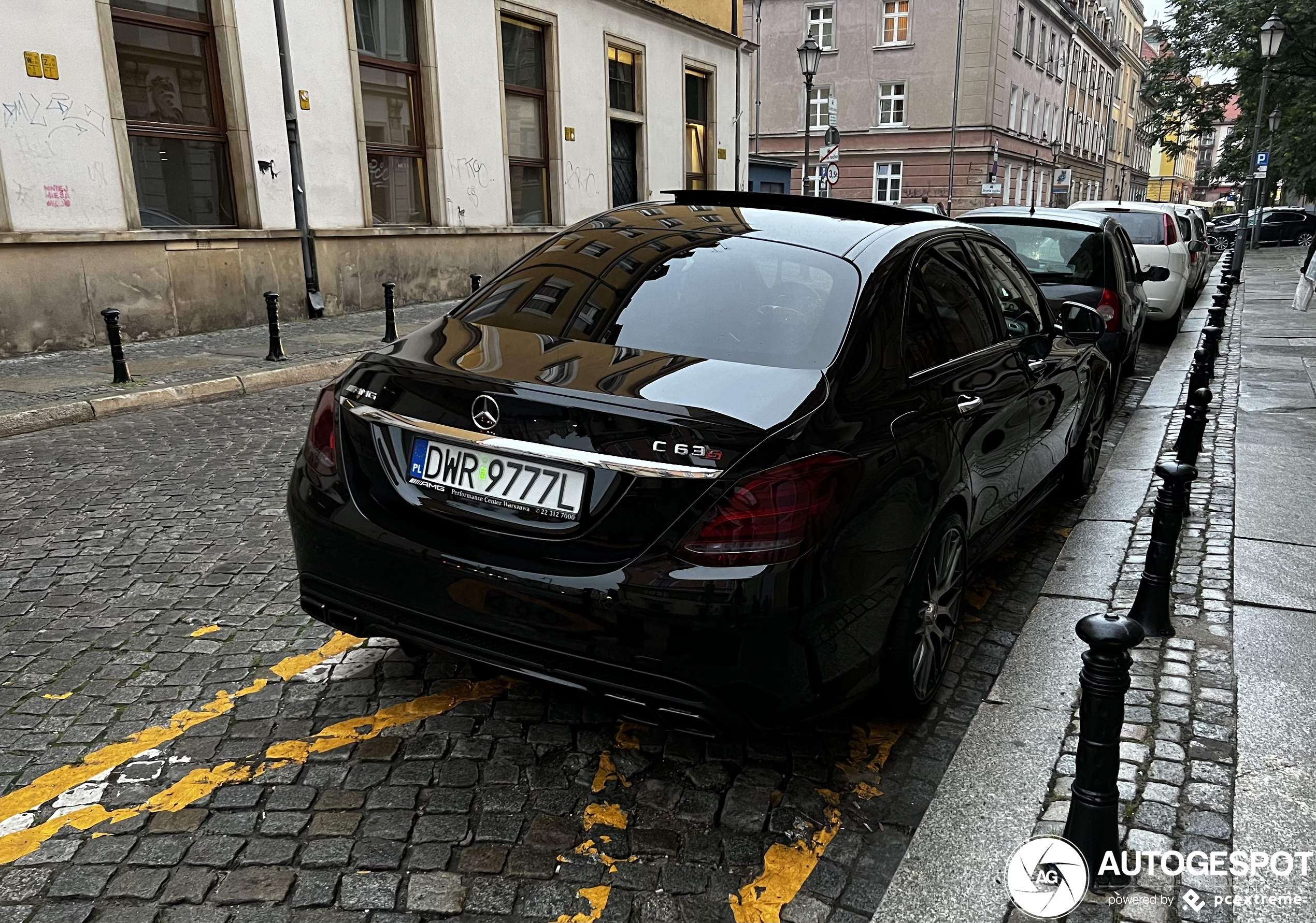 Mercedes-AMG C 63 S W205