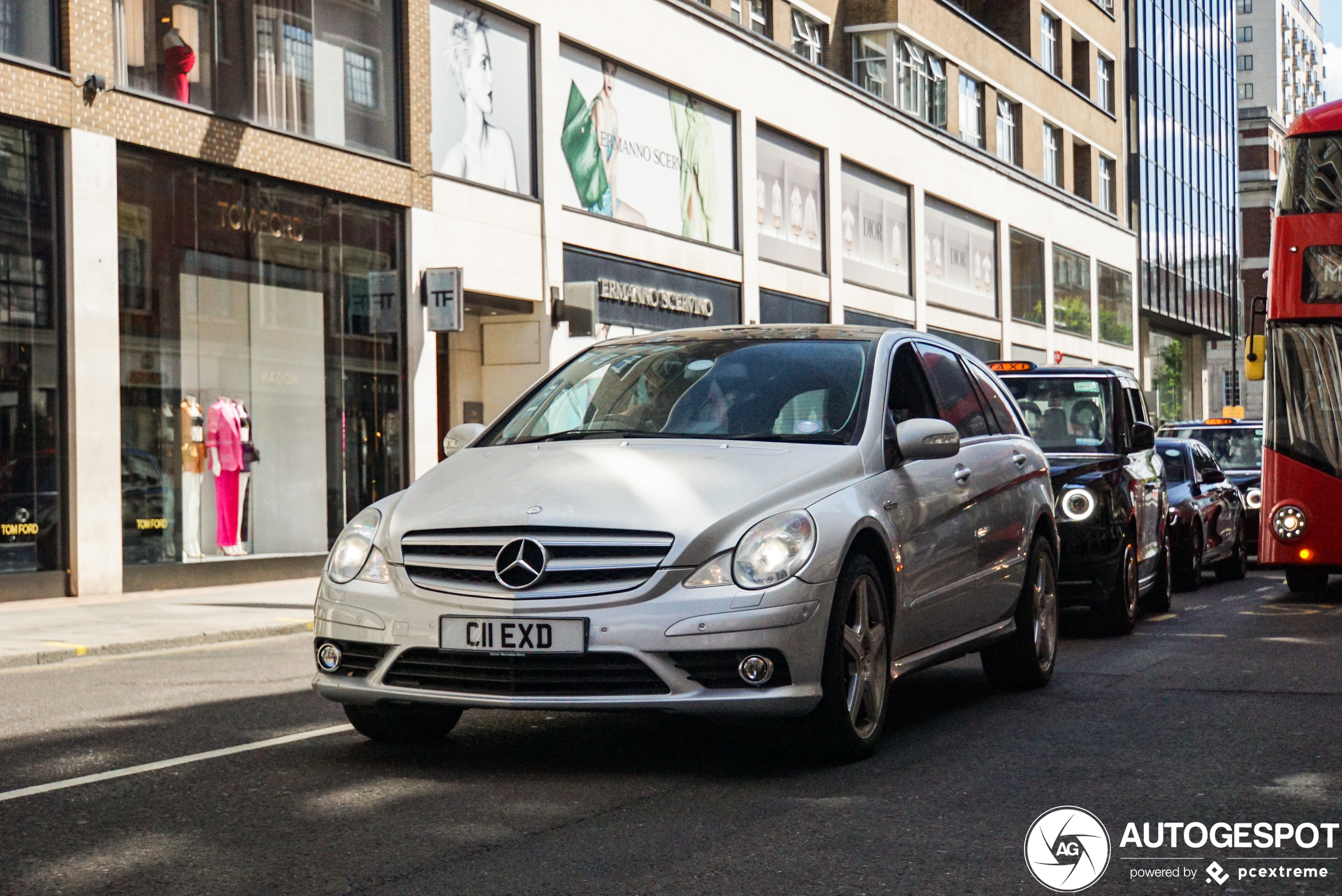 Mercedes-Benz R 63 AMG