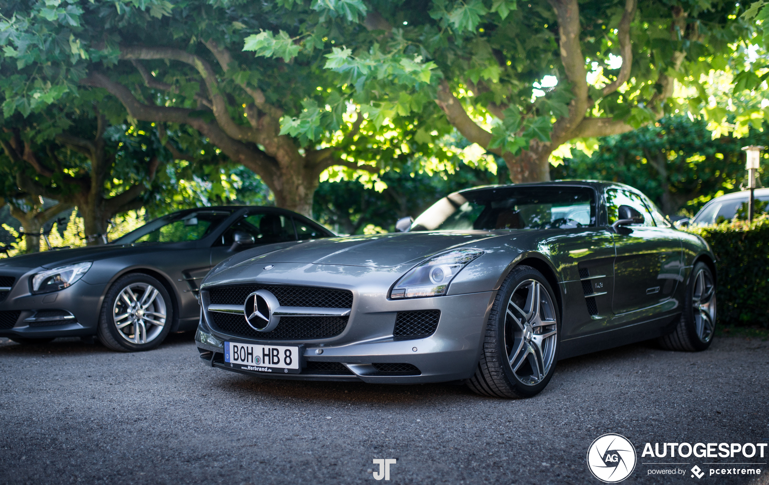 Mercedes-Benz SLS AMG