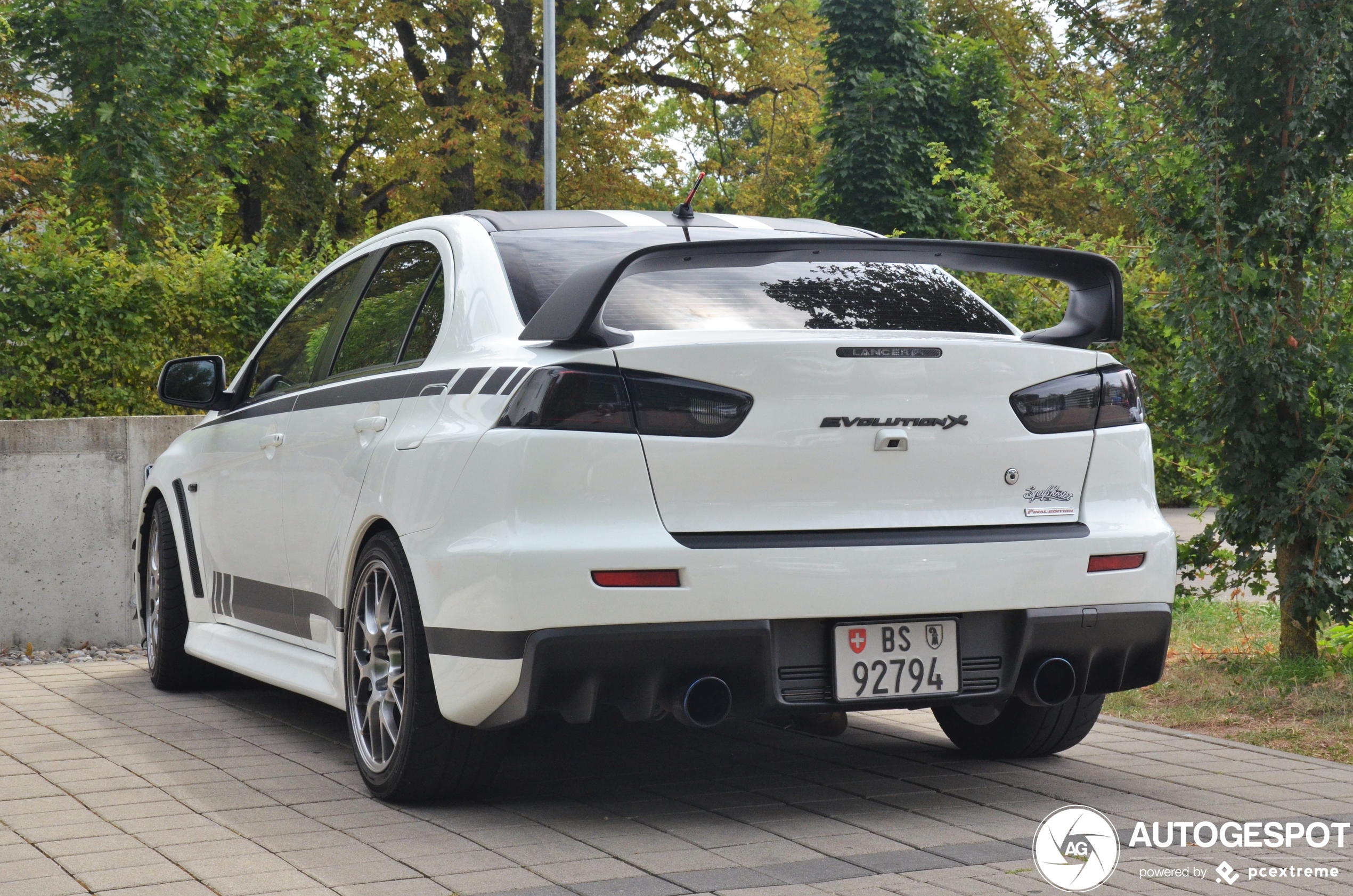 Mitsubishi Lancer Evolution X