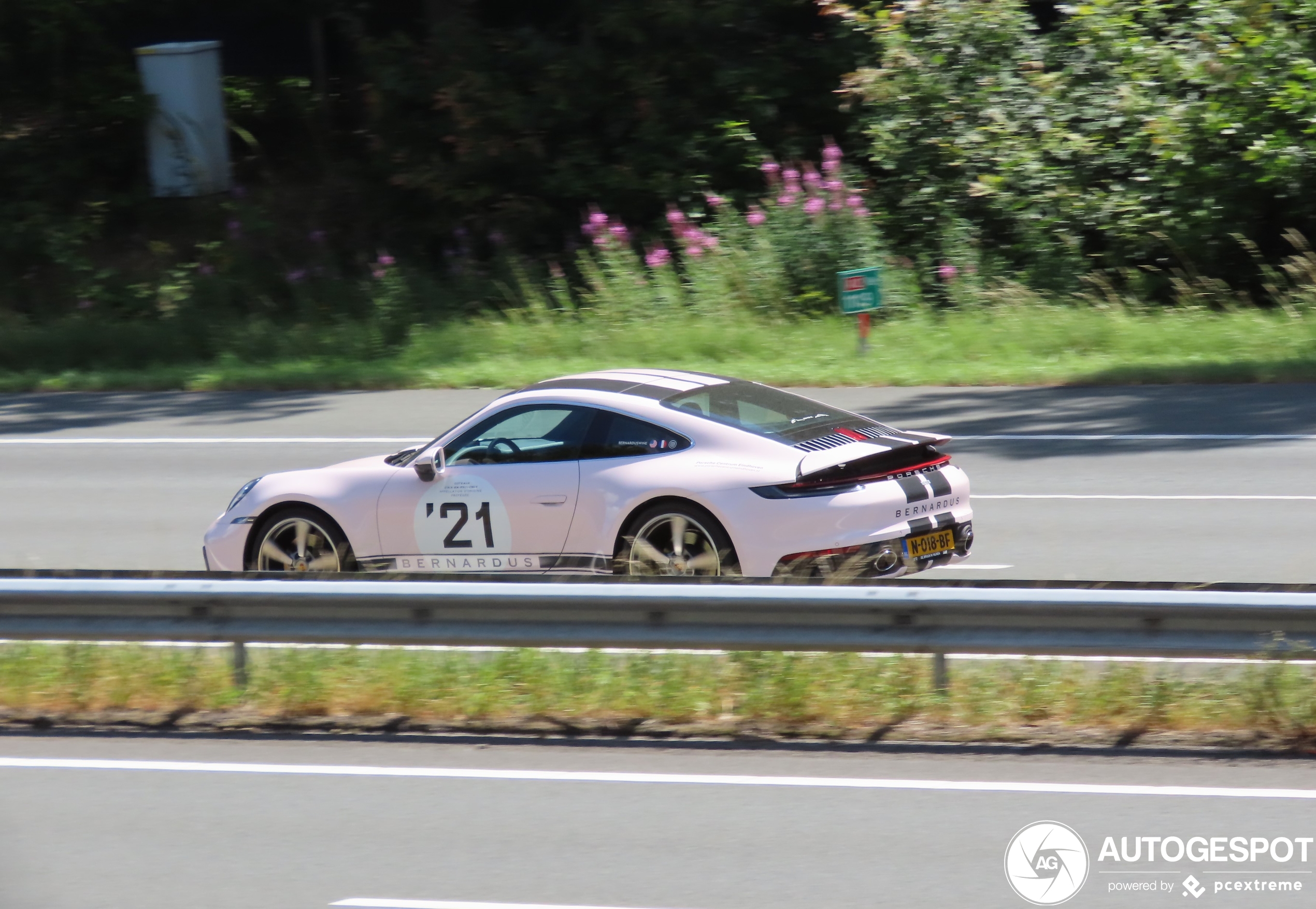 Porsche 992 Carrera 4S Ben Pon Jr. Edition