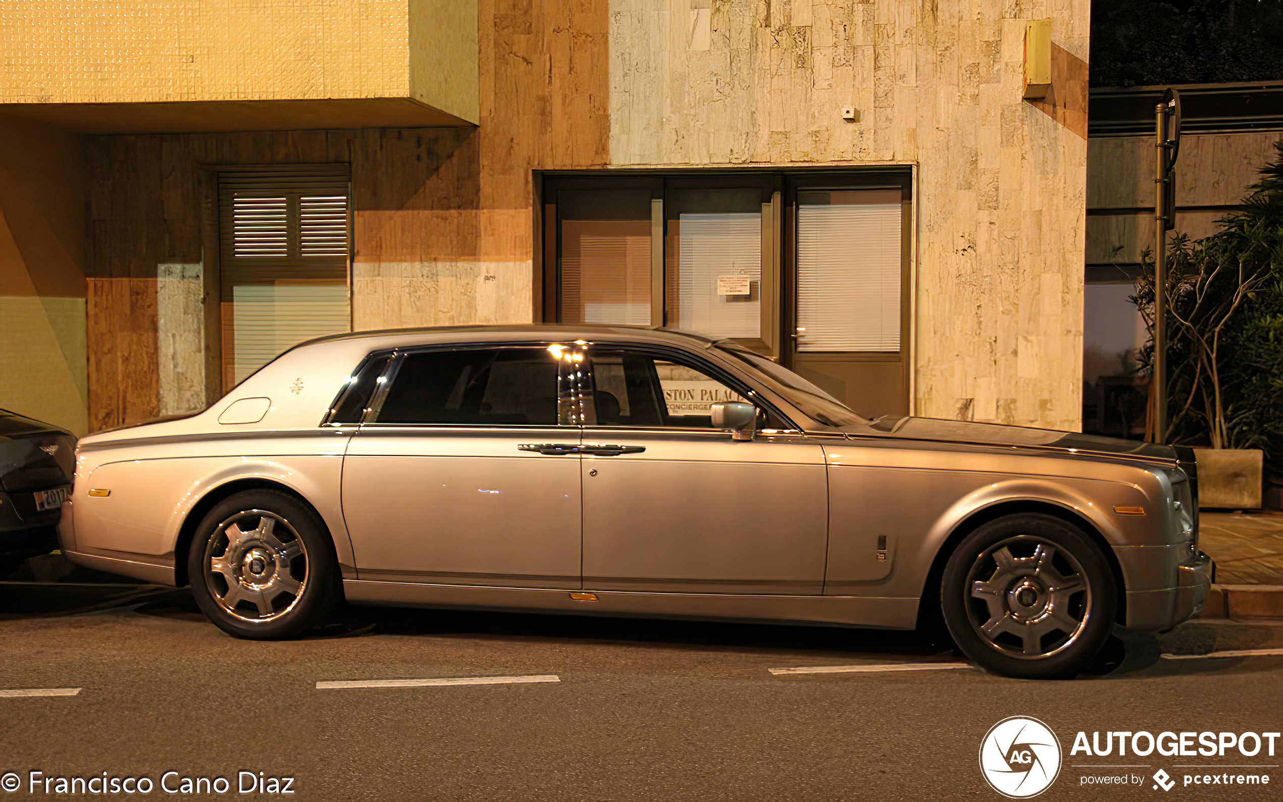 Rolls-Royce Phantom EWB