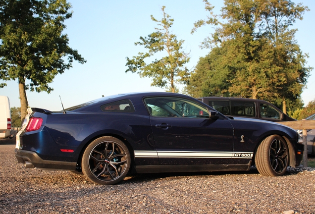 Ford Mustang Shelby GT500 2010