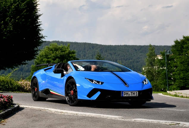 Lamborghini Huracán LP640-4 Performante Spyder