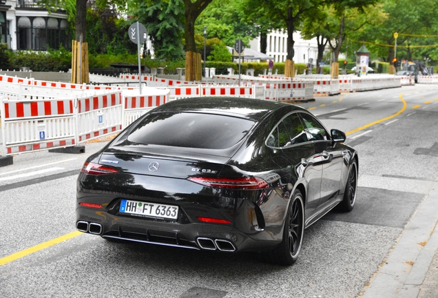 Mercedes-AMG GT 63 S X290