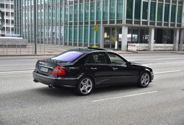 Mercedes-Benz E 63 AMG