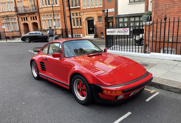 Porsche 930 Turbo Flatnose