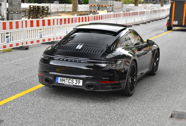 Porsche 992 Carrera 4S