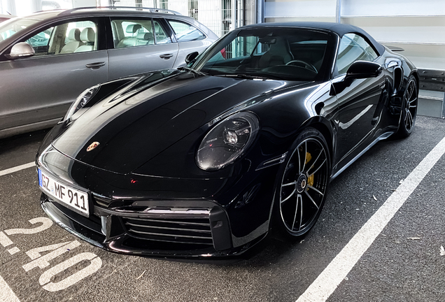 Porsche 992 Turbo S Cabriolet