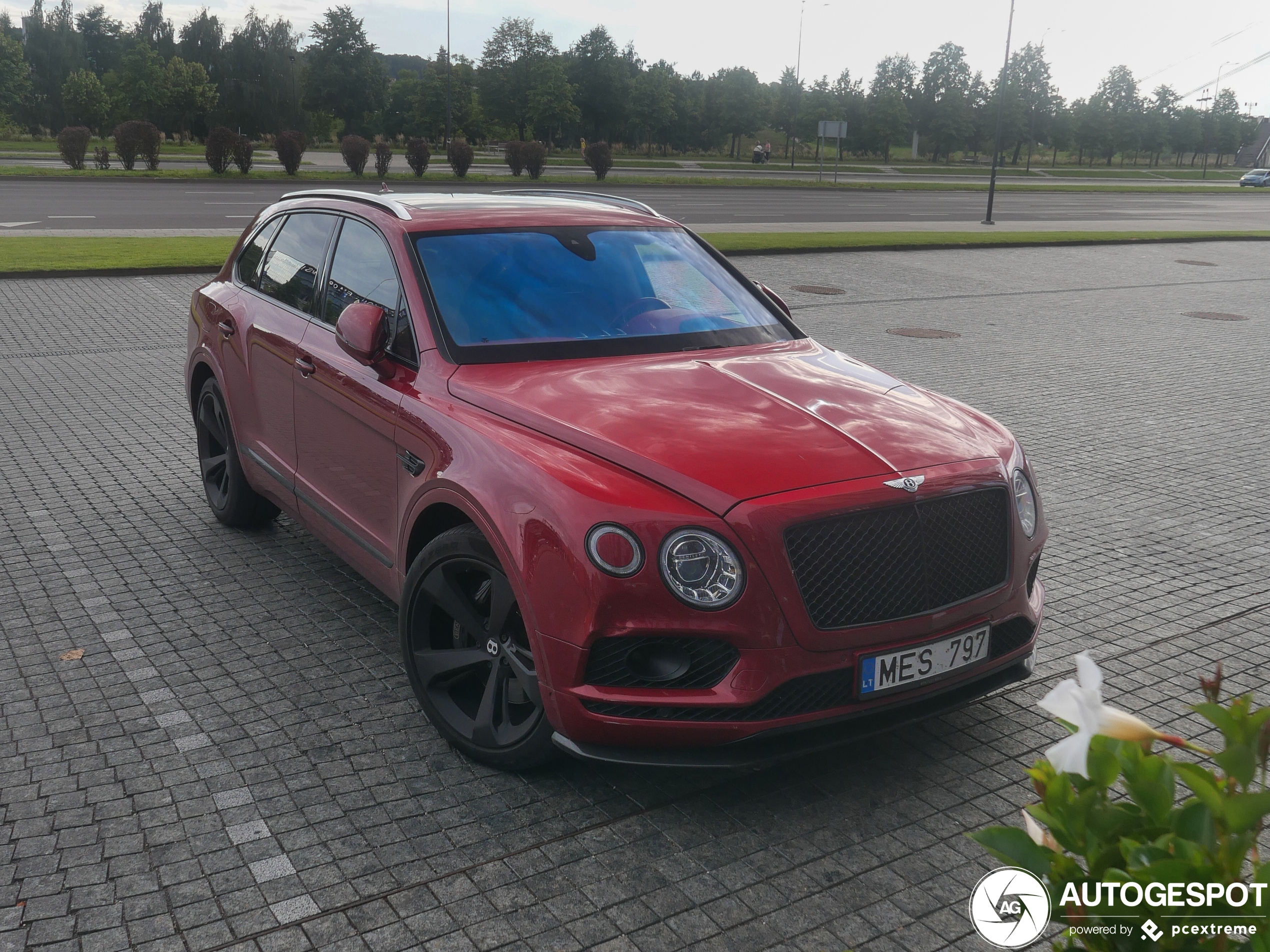 Bentley Bentayga Black Edition