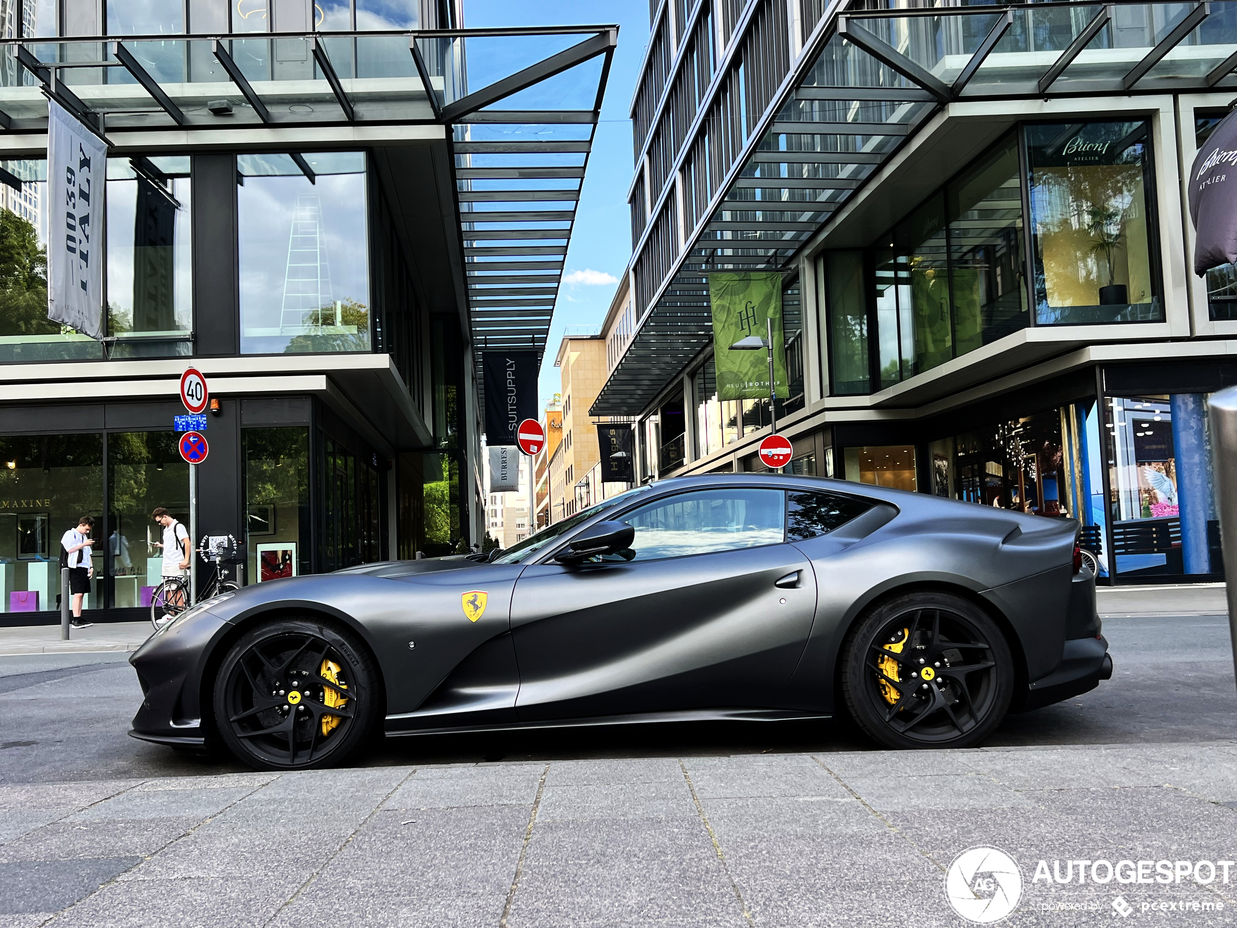 Ferrari 812 Superfast