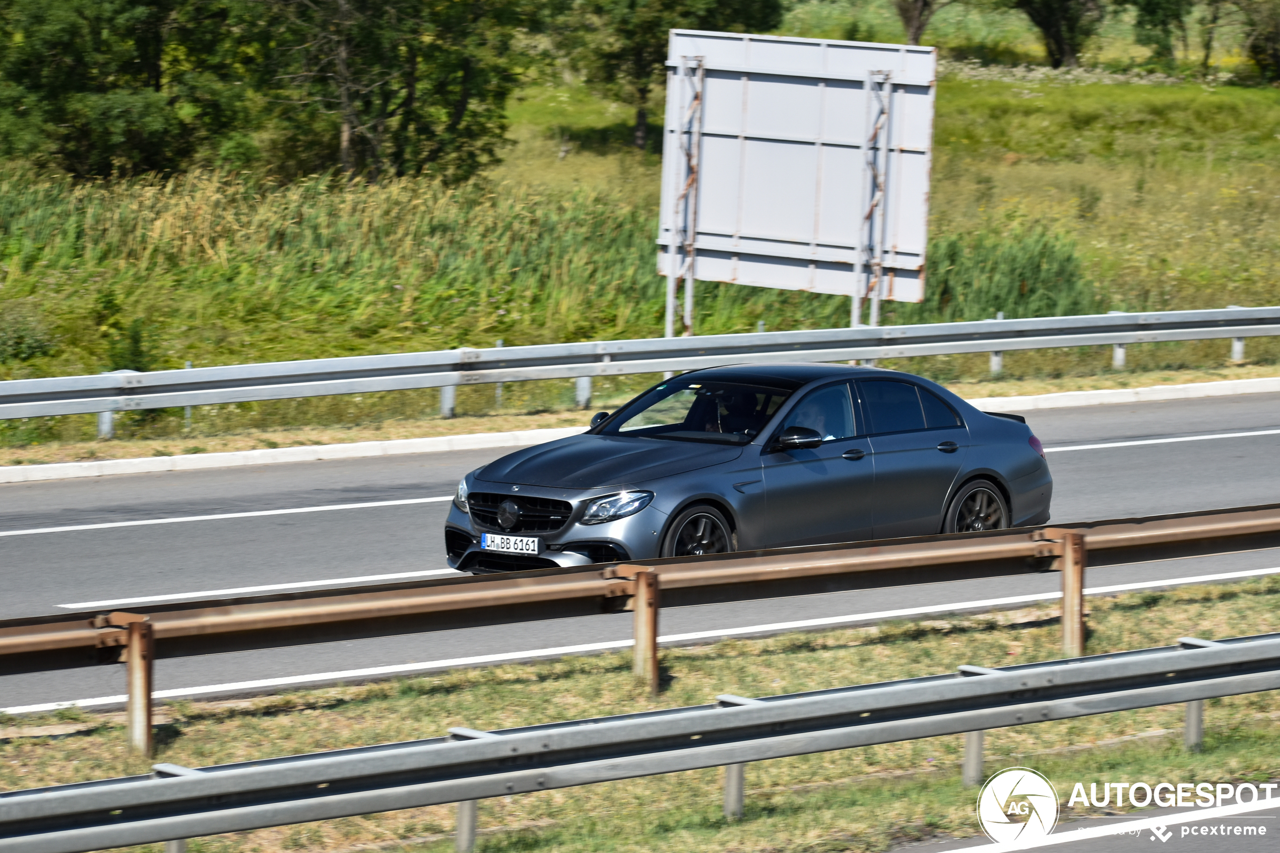 Mercedes-AMG E 63 S W213