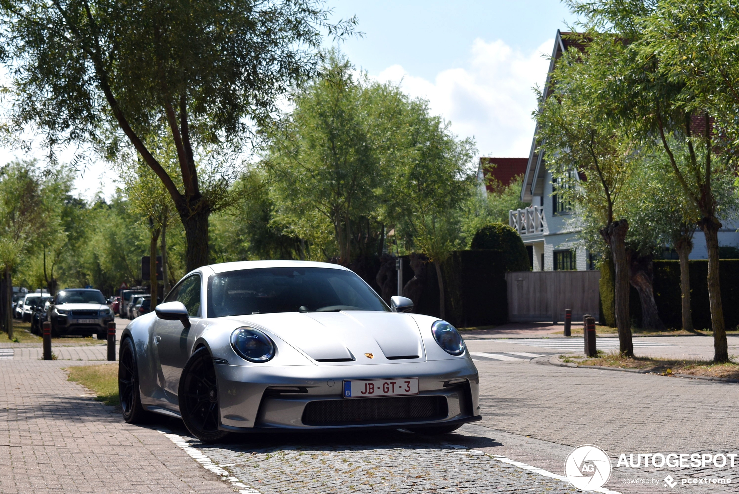 Porsche 992 GT3 Touring