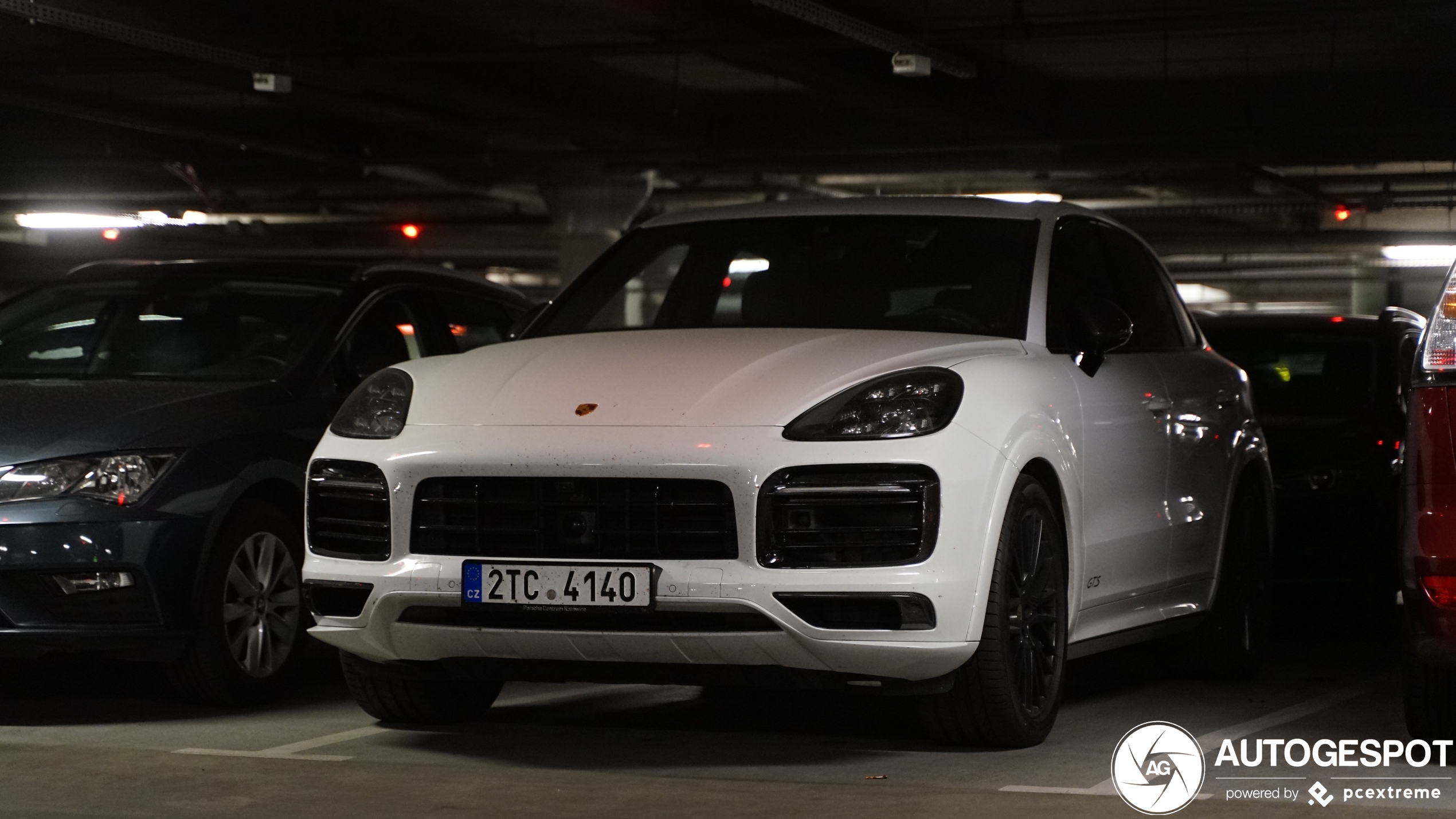 Porsche 9YA Cayenne GTS