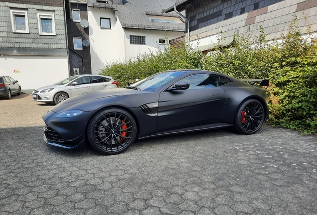 Aston Martin V8 Vantage Formula 1 Edition