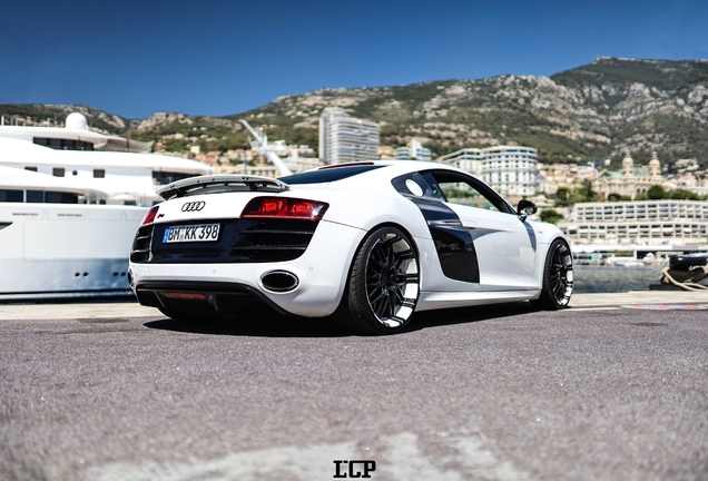 Audi R8 V10