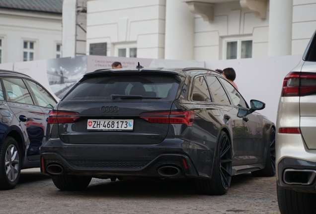 Audi RS6 Avant C8