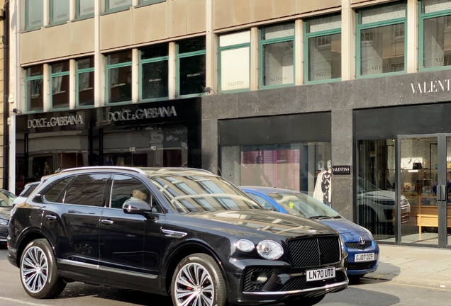 Bentley Bentayga V8 2021