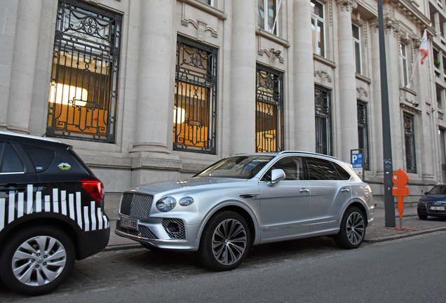 Bentley Bentayga V8 2021