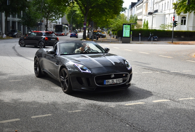 Jaguar F-TYPE S Convertible