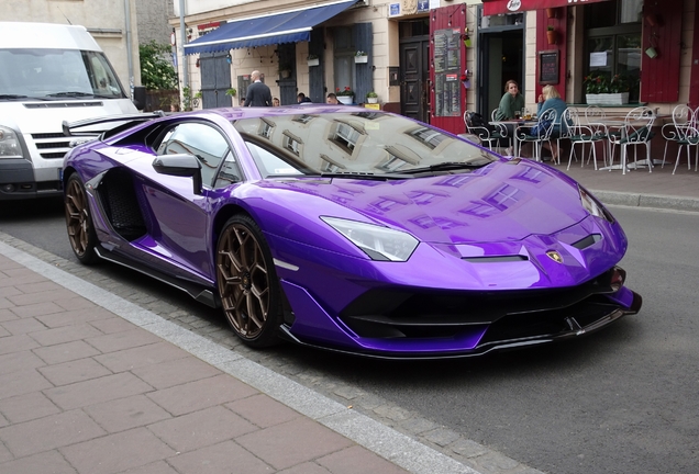 Lamborghini Aventador LP770-4 SVJ