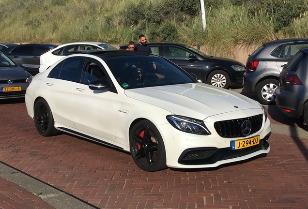 Mercedes-AMG C 63 S W205