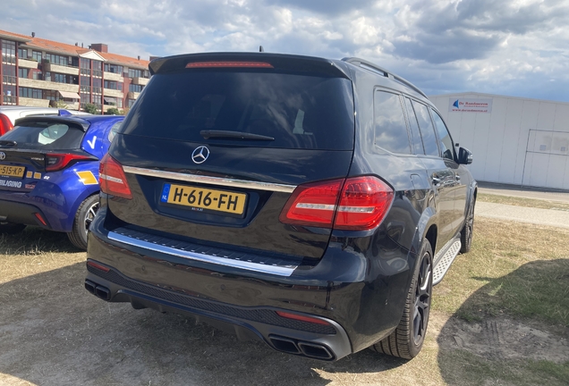 Mercedes-AMG GLS 63 X166