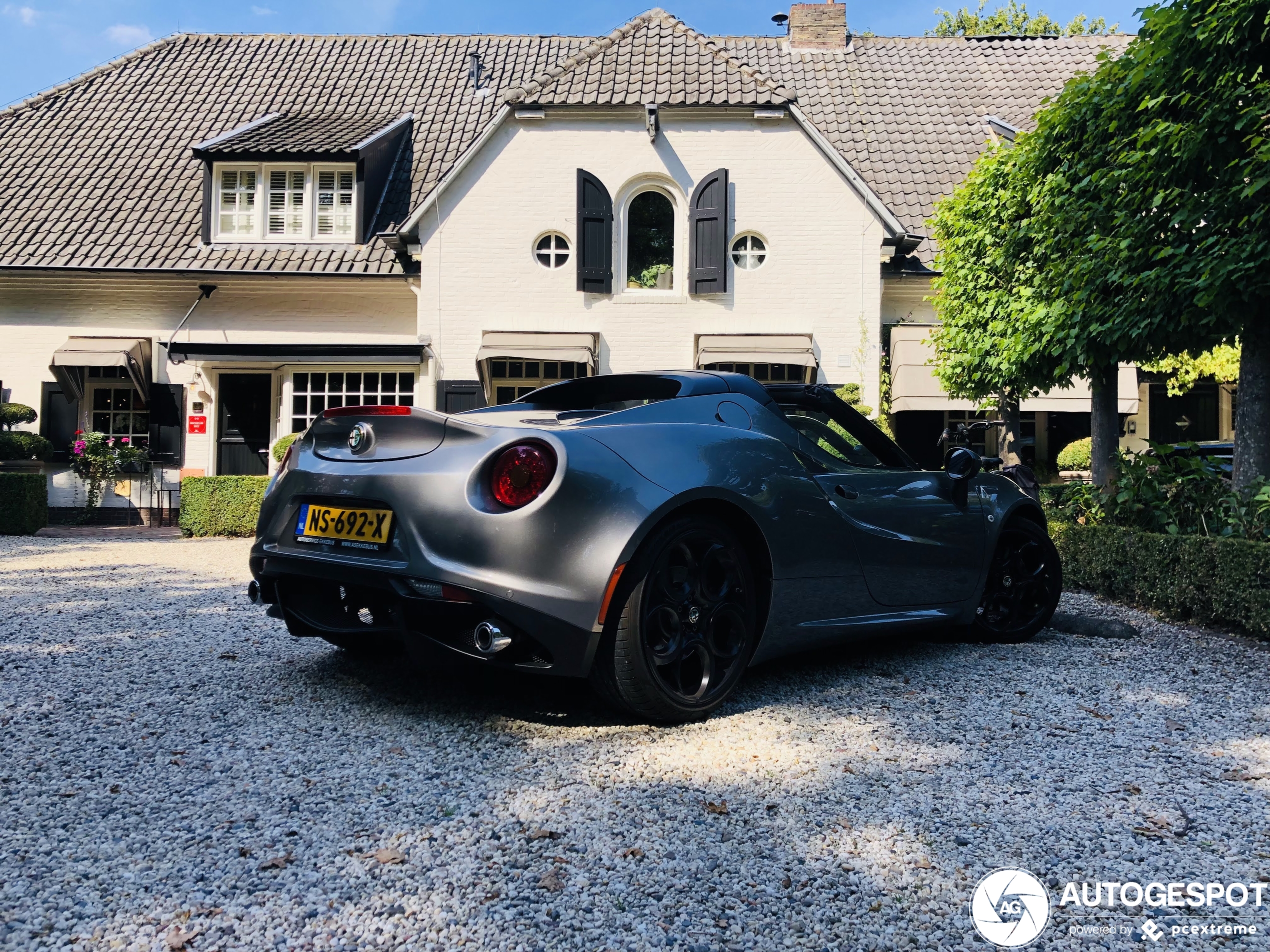 Alfa Romeo 4C Spider