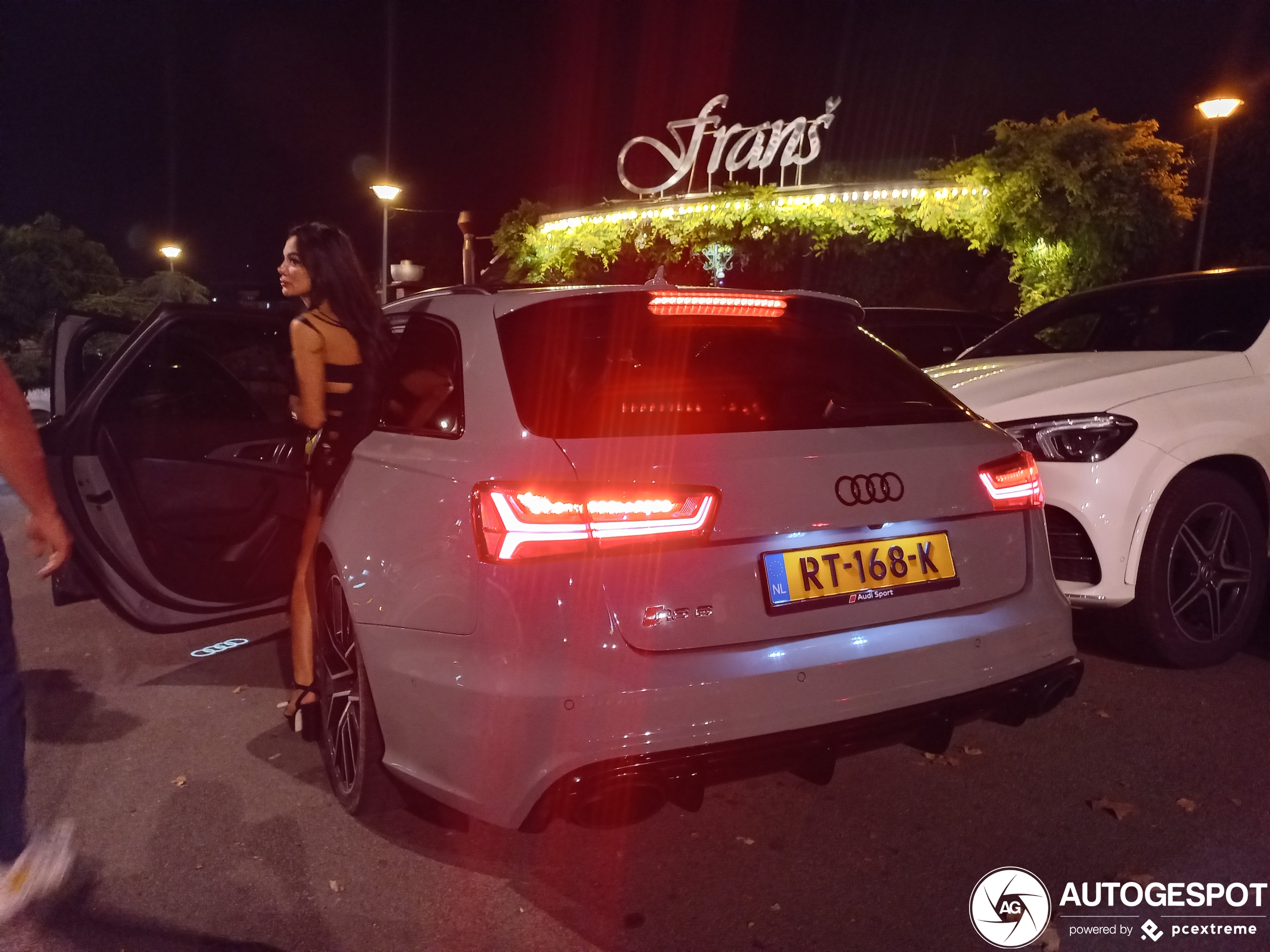 Audi RS6 Avant C7 2015