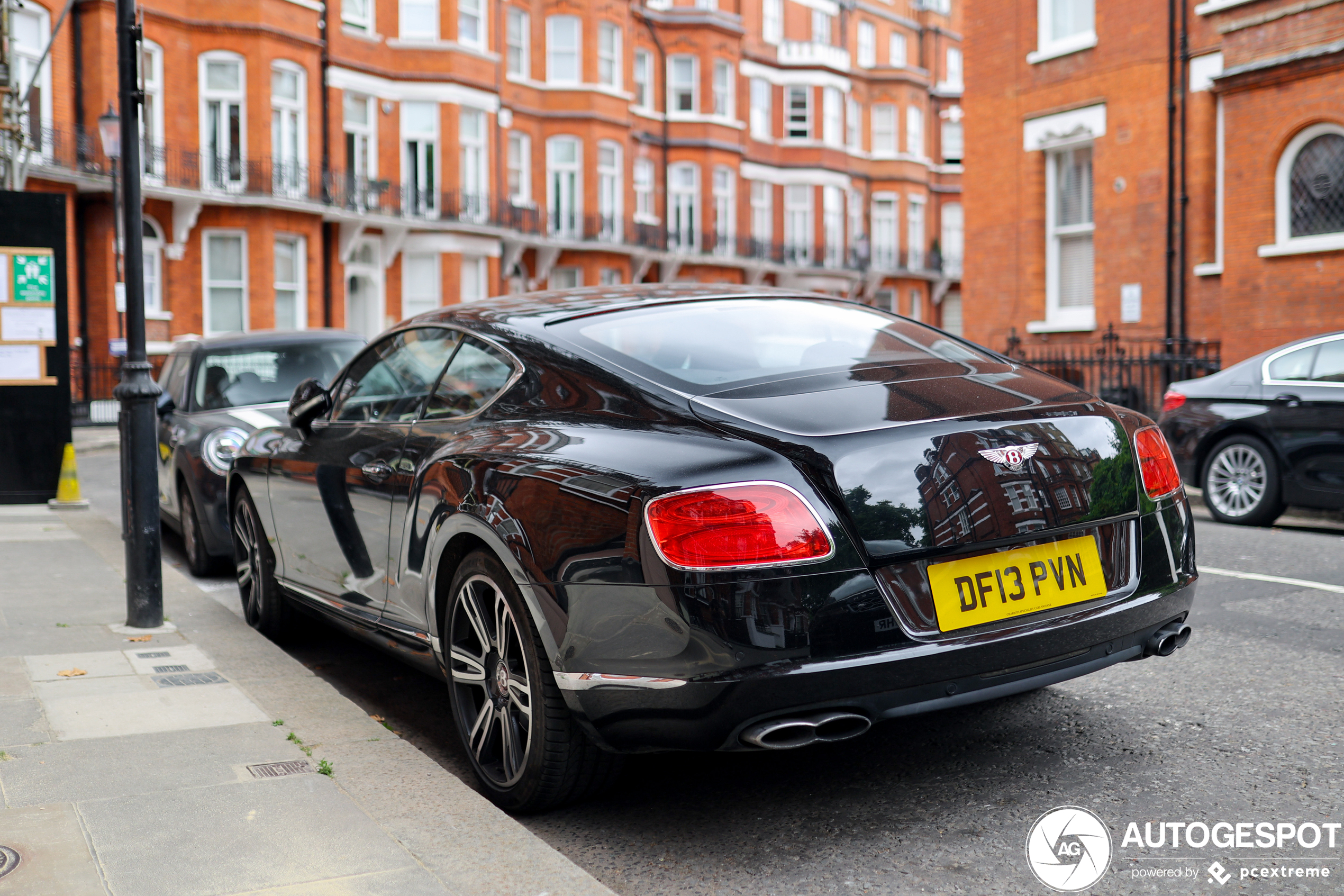 Bentley Continental GT V8