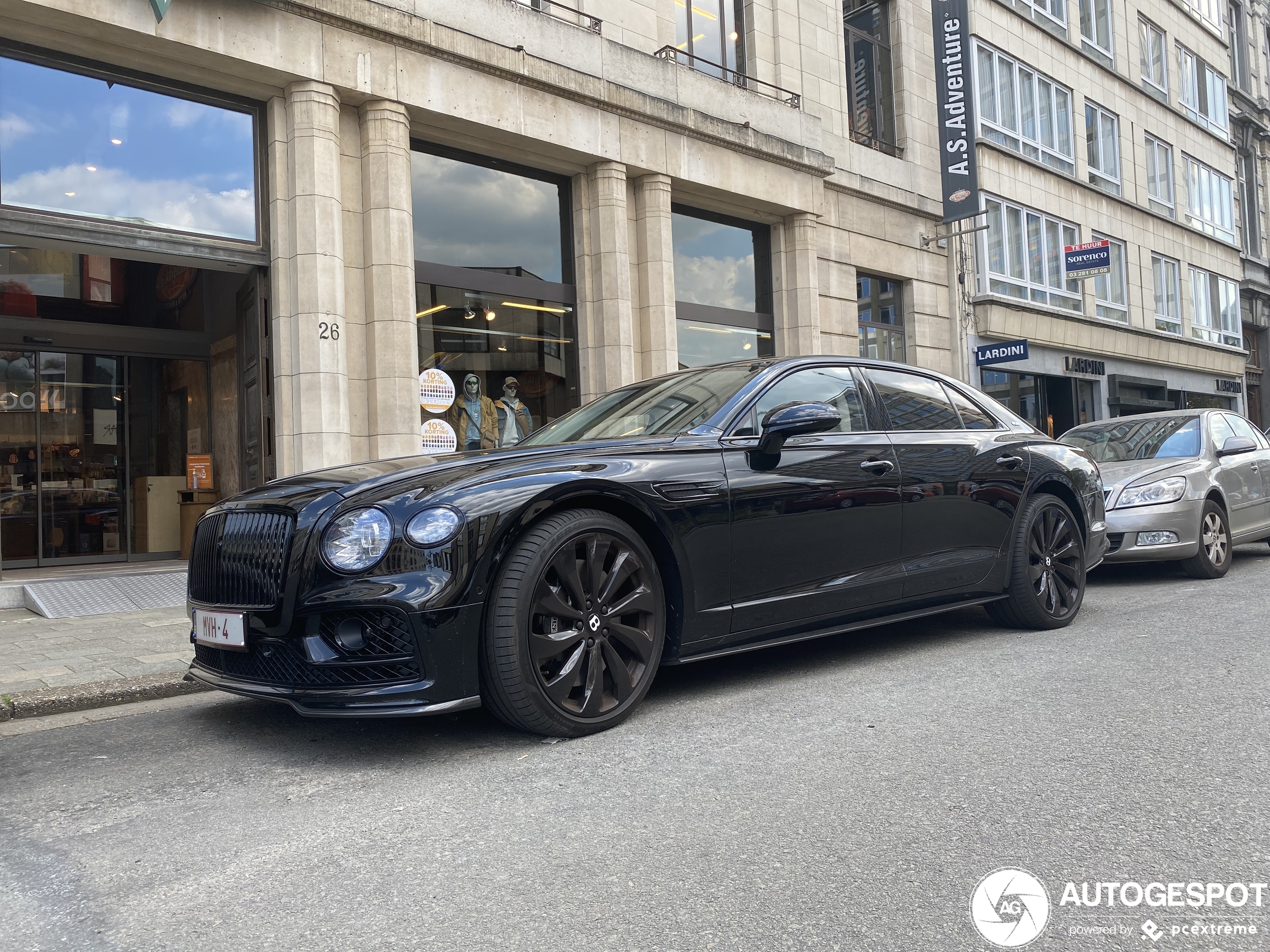 Bentley Flying Spur V8 2021 First Edition