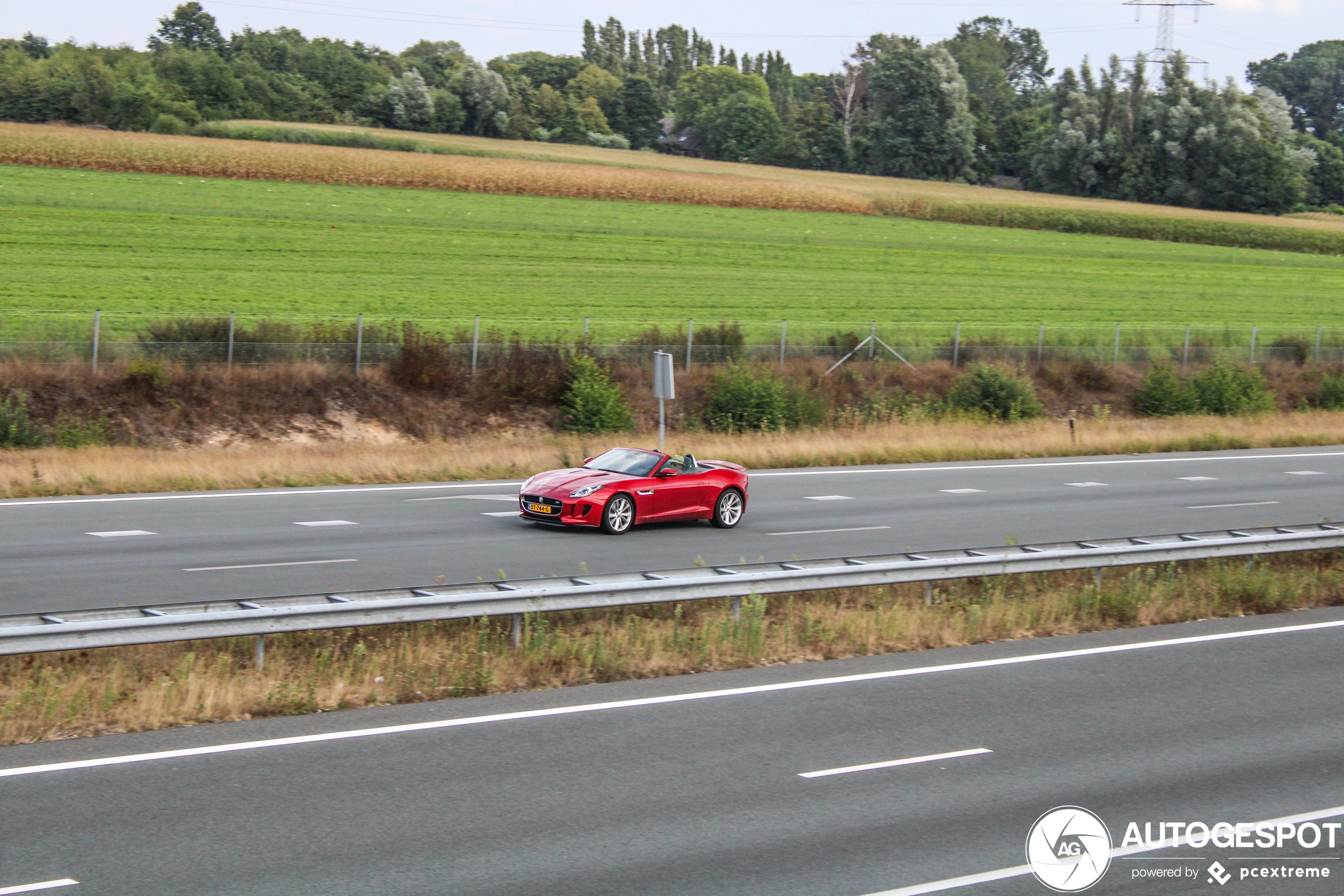 Jaguar F-TYPE S AWD Convertible