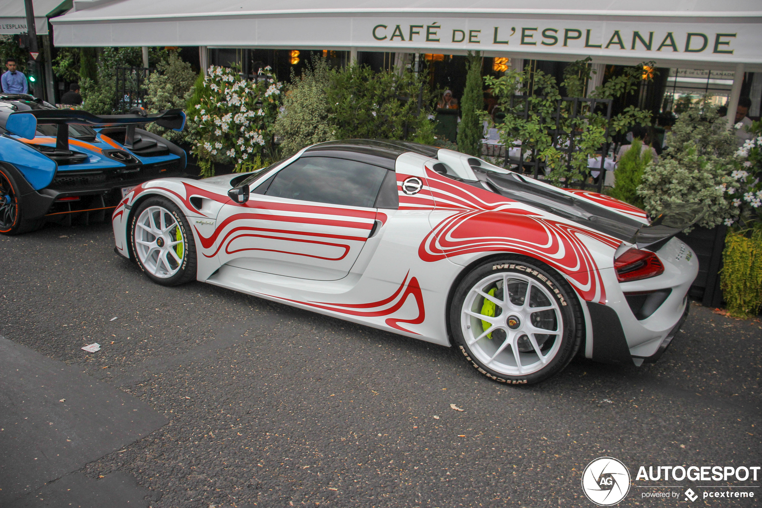 Porsche 918 Spyder Weissach Package