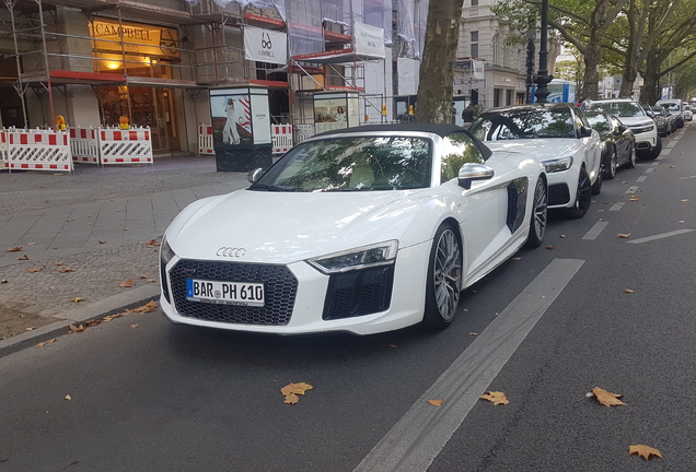 Audi R8 V10 Plus Spyder 2017