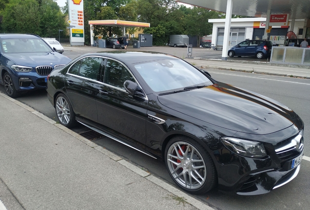 Mercedes-AMG E 63 S W213