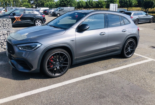 Mercedes-AMG GLA 45 S 4MATIC+ H247