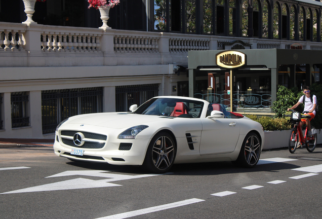 Mercedes-Benz SLS AMG Roadster