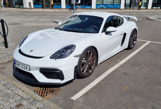 Porsche 718 Cayman GT4