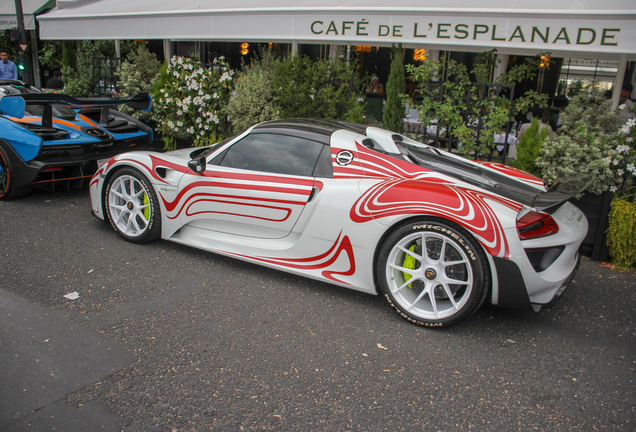 Porsche 918 Spyder Weissach Package