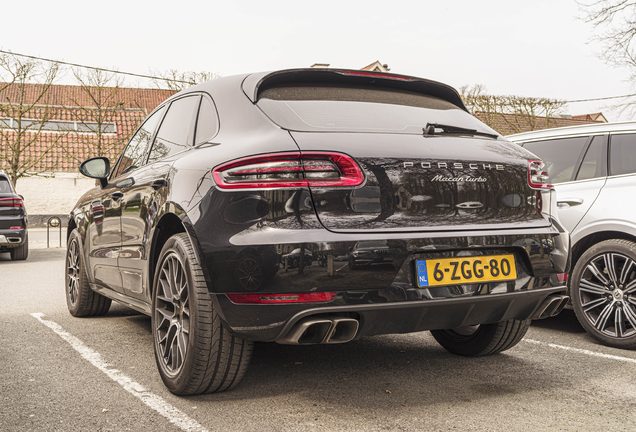 Porsche 95B Macan Turbo