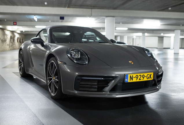 Porsche 992 Carrera 4S Cabriolet