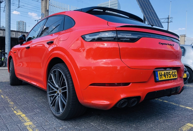 Porsche Cayenne Coupé Turbo S E-Hybrid