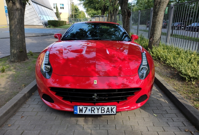 Ferrari California T