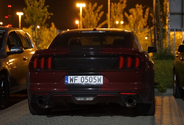 Ford Mustang GT 2015