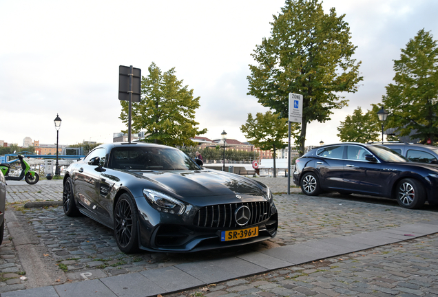 Mercedes-AMG GT C190 2017