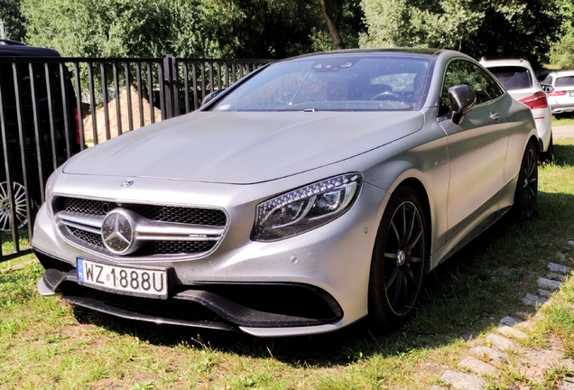 Mercedes-AMG S 63 Coupé C217