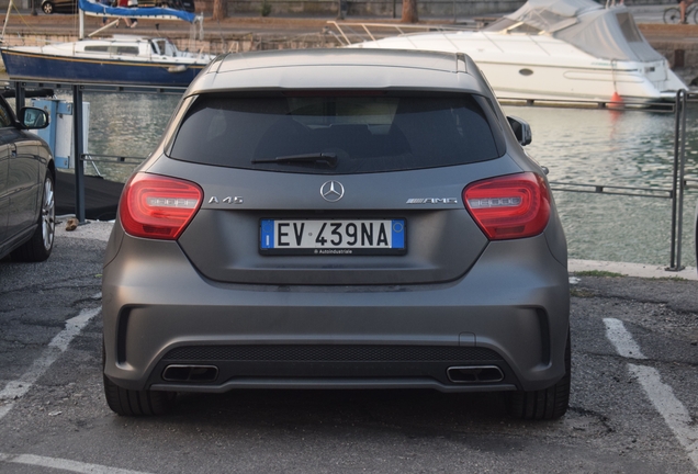 Mercedes-Benz A 45 AMG