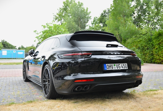 Porsche 971 Panamera GTS Sport Turismo